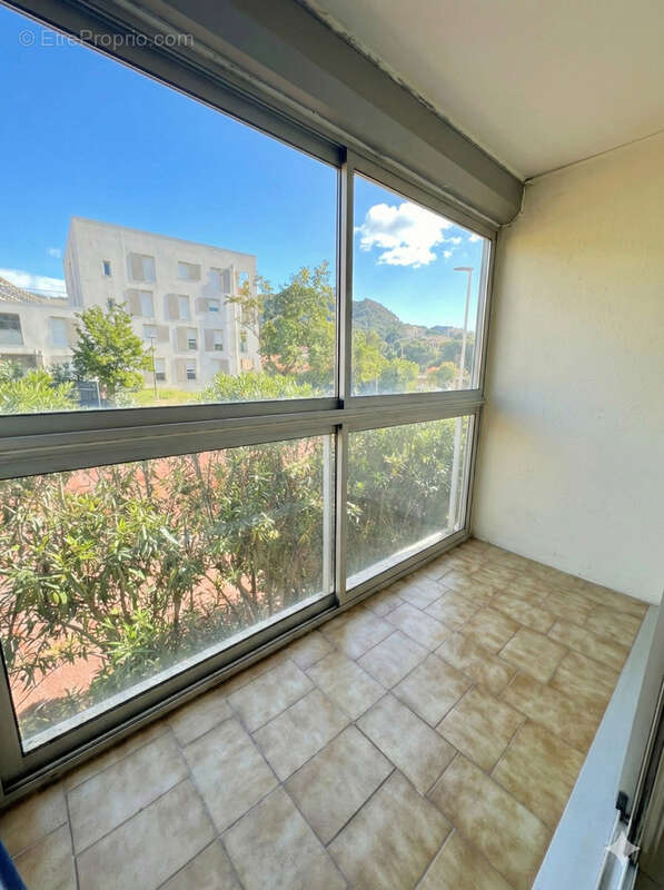 Appartement à MARSEILLE-10E