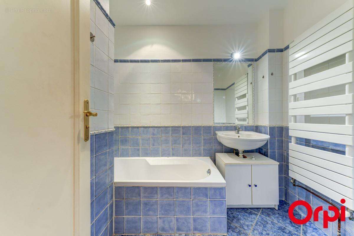 Appartement à CALUIRE-ET-CUIRE