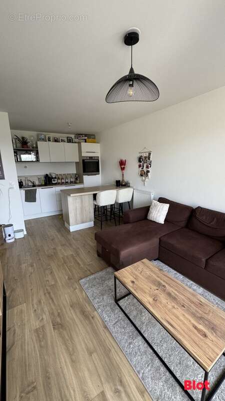 Appartement à LIFFRE