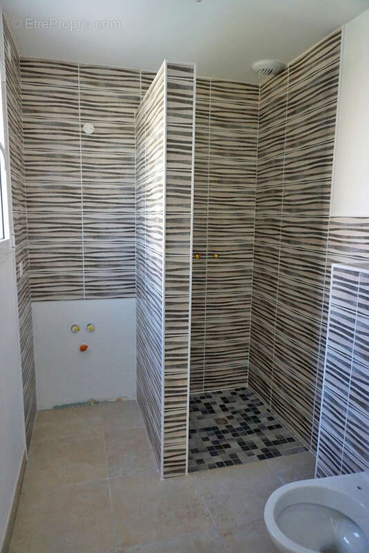 Maison à PARAY-LE-MONIAL