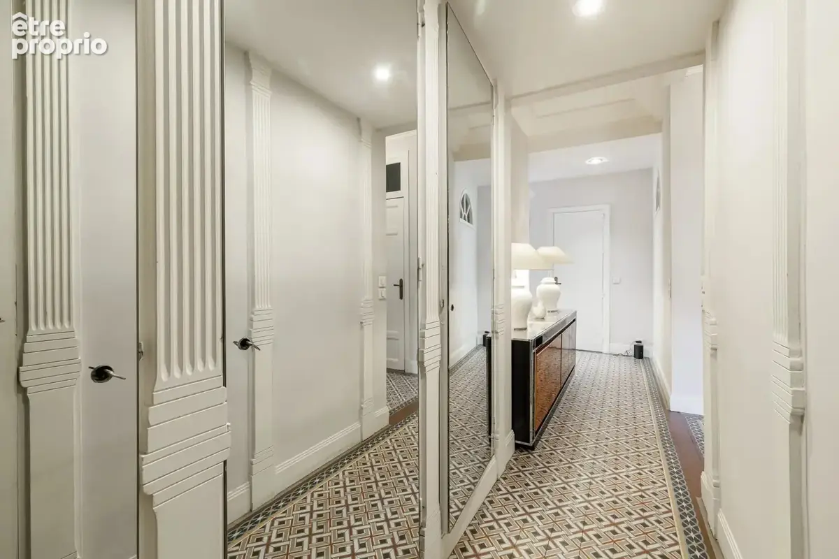 Nice Victor Hugo - Trois Pièces Etage élevé Balcon - photo 21