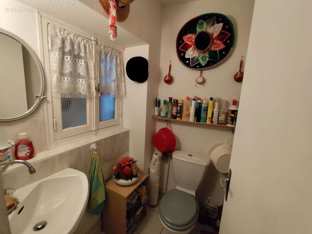 Maison à LE CHEVAIN