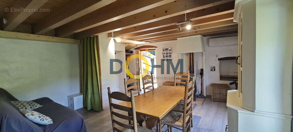 VAUDEVANT (Ardèche) - Propriété de charme avec deux maisons, gîte indépendant, bâtiment  professionnel, et ter - photo 9