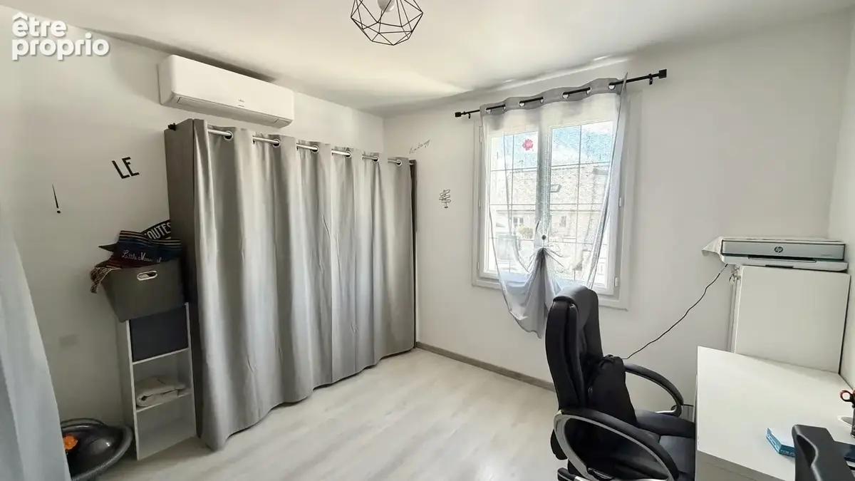 A vendre maison saint clément de la place - photo 6