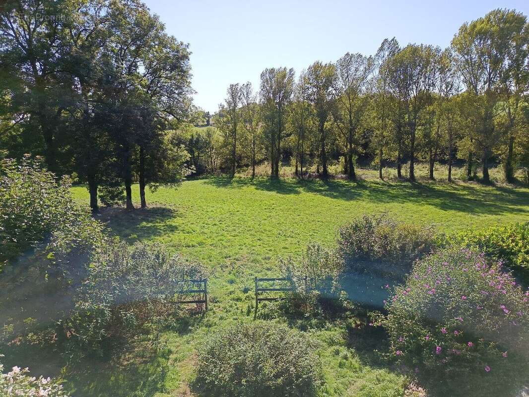 Ensemble immobilier rare, autonome et rentable - photo 5