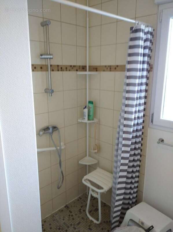 Maison à PLEUMARTIN