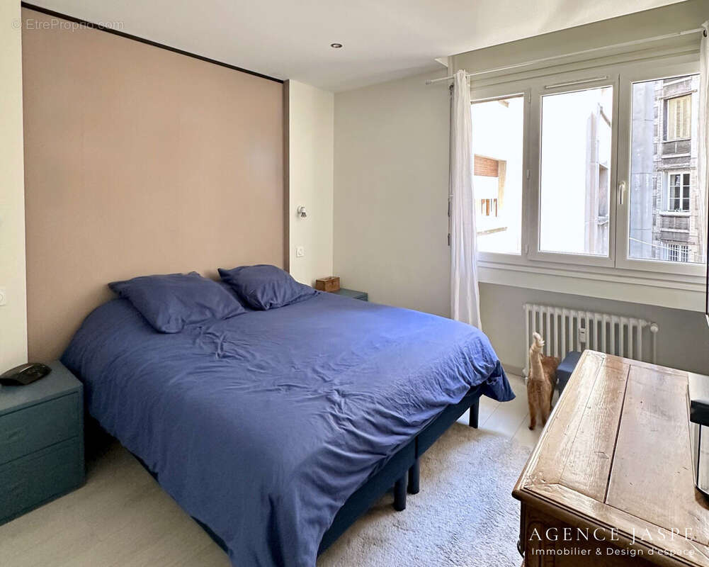 Appartement à SAINT-ETIENNE