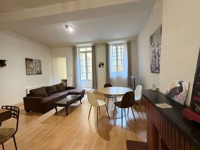 Appartement t3 (dpe c) avec terrasse - bordeaux quartier st pierre/camille jullian - immeuble en pierre rénové - photo 5