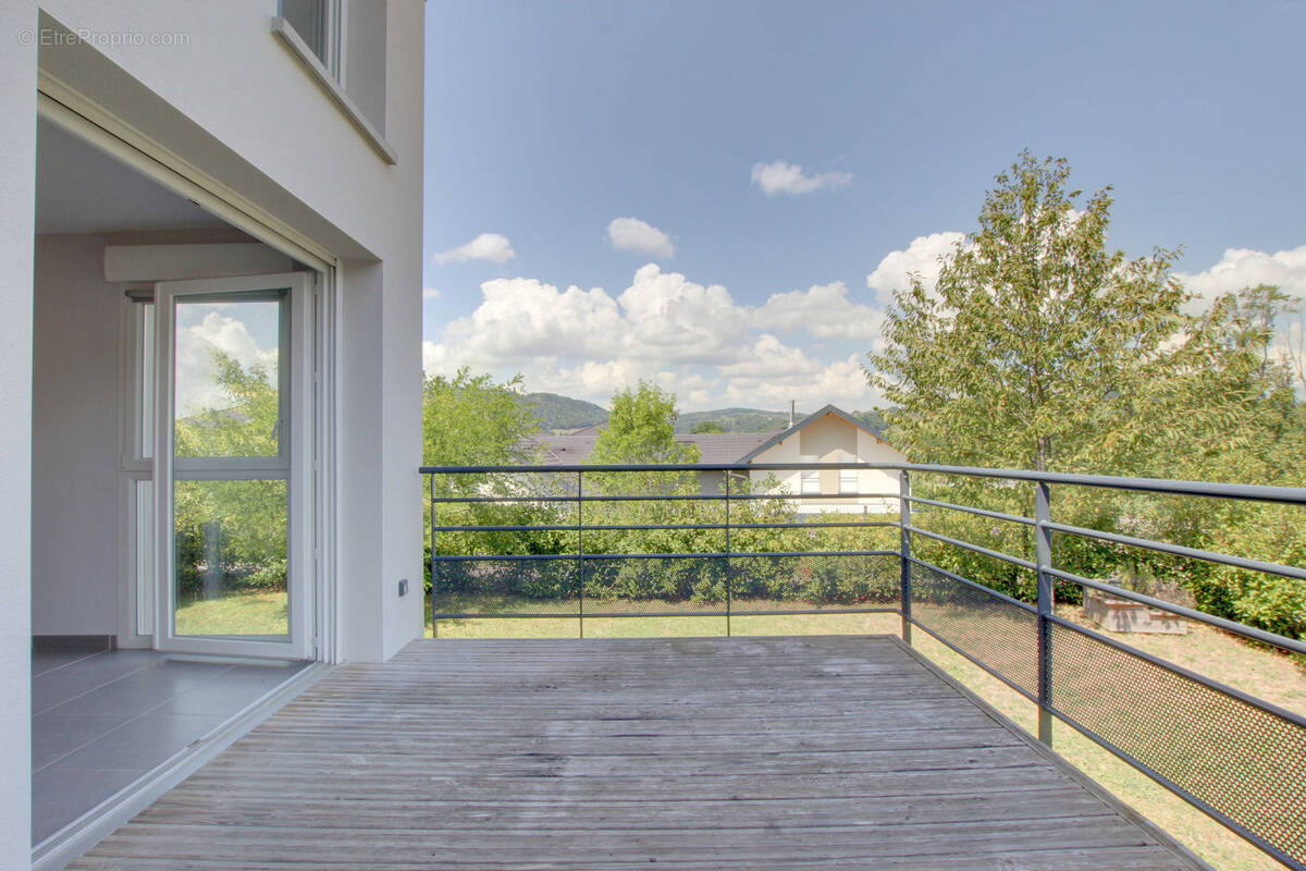Maison à ALBY-SUR-CHERAN