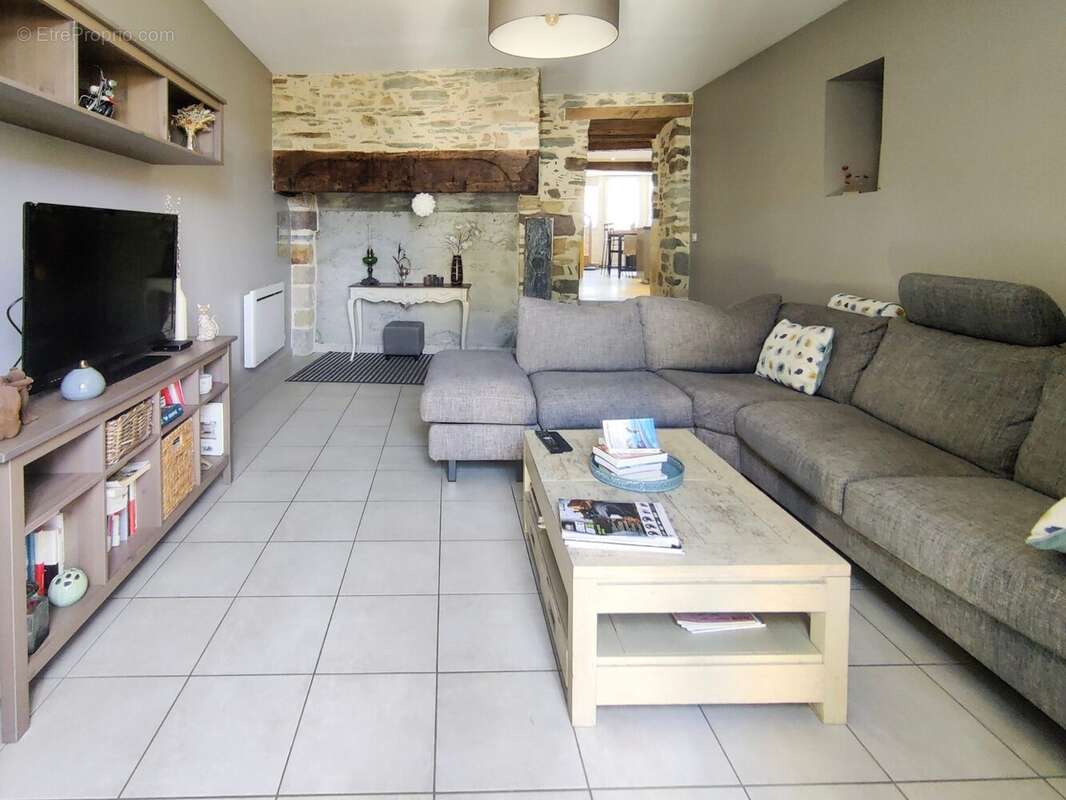 Maison 84 m² à Chateaugiron  - photo 4