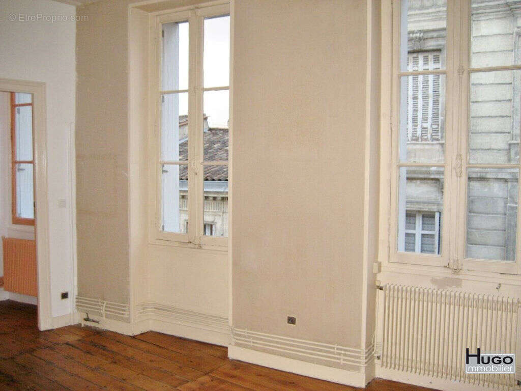 Appartement à BORDEAUX