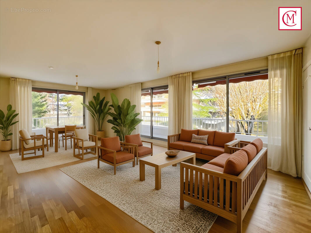 Appartement à MEYLAN