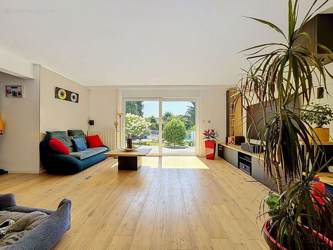 Nouveauté ORIGAMI en EXCLUSIVITÉ à LINGOLSHEIM - Maison d'architecte de standing - photo 7