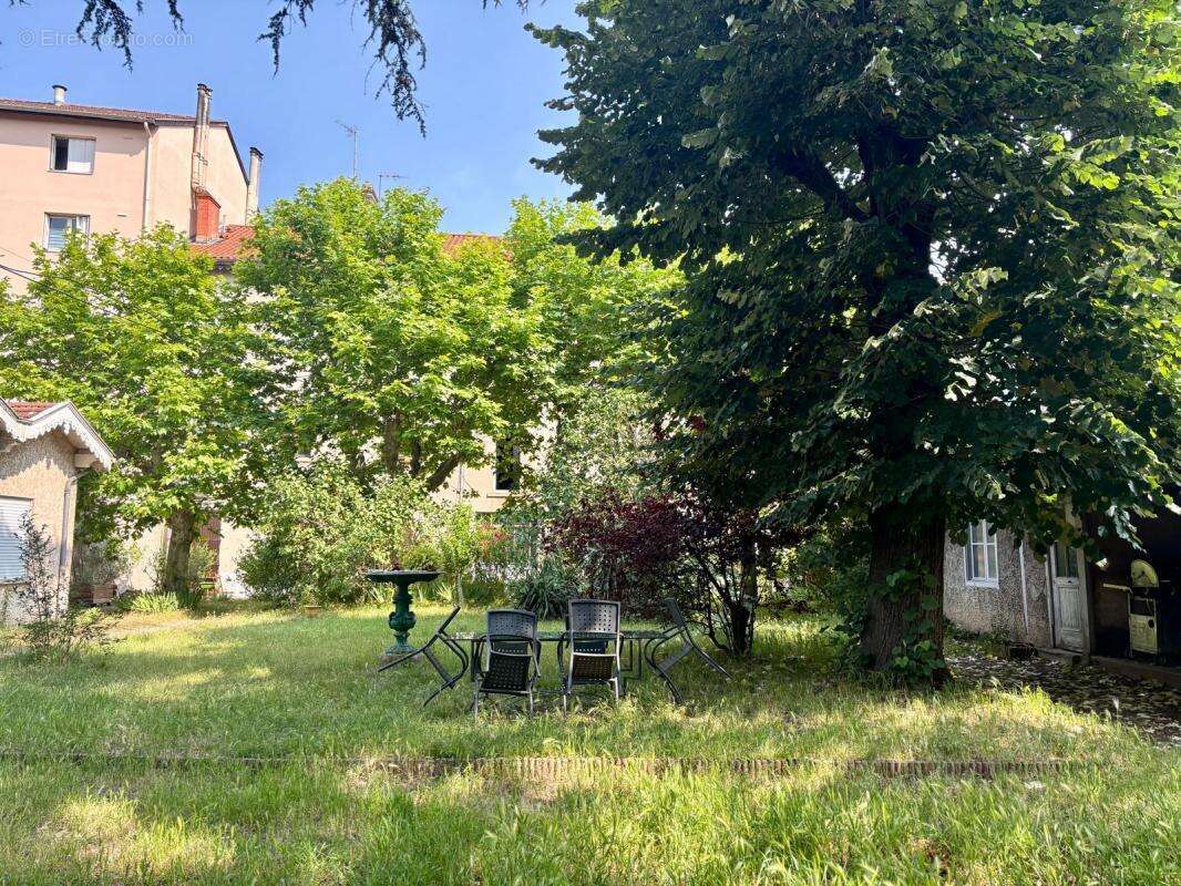 Appartement à LYON-3E