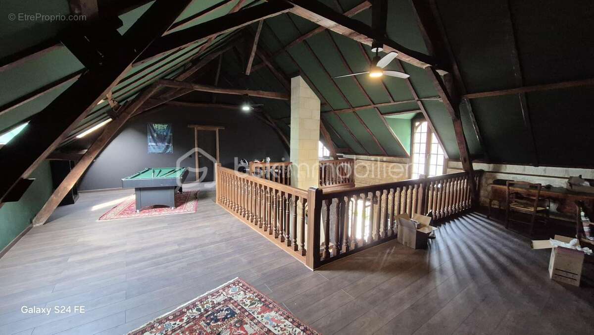 Maison à LA CHAPELLE-SUR-LOIRE