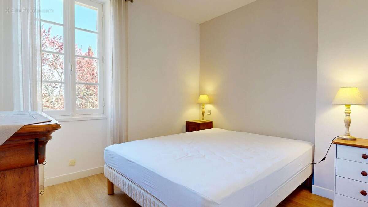 Chambre 3 Etage - Maison à COUX-ET-BIGAROQUE