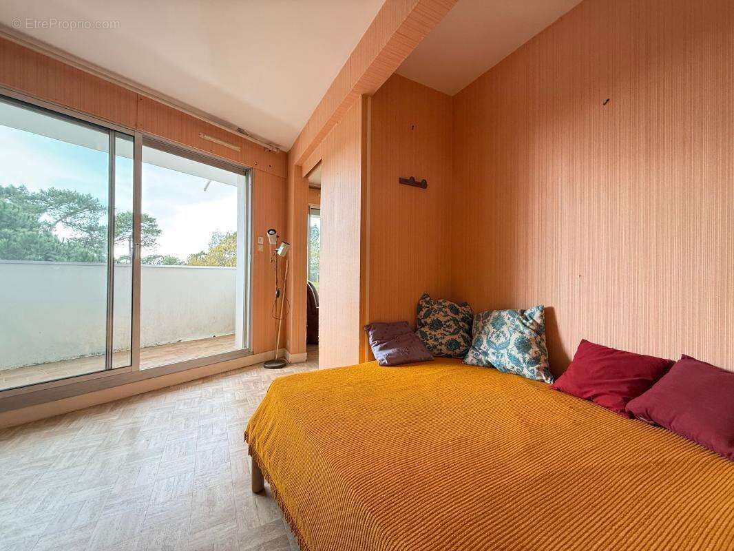 Appartement à VAUX-SUR-MER