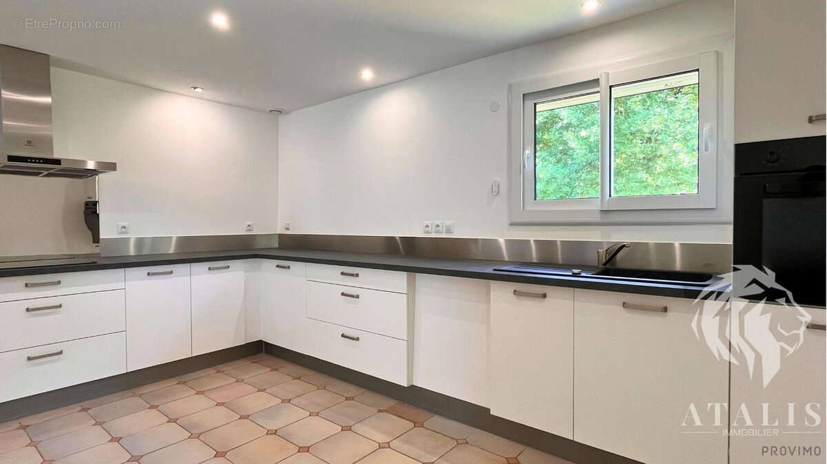 Maison à SAINT-VERAND