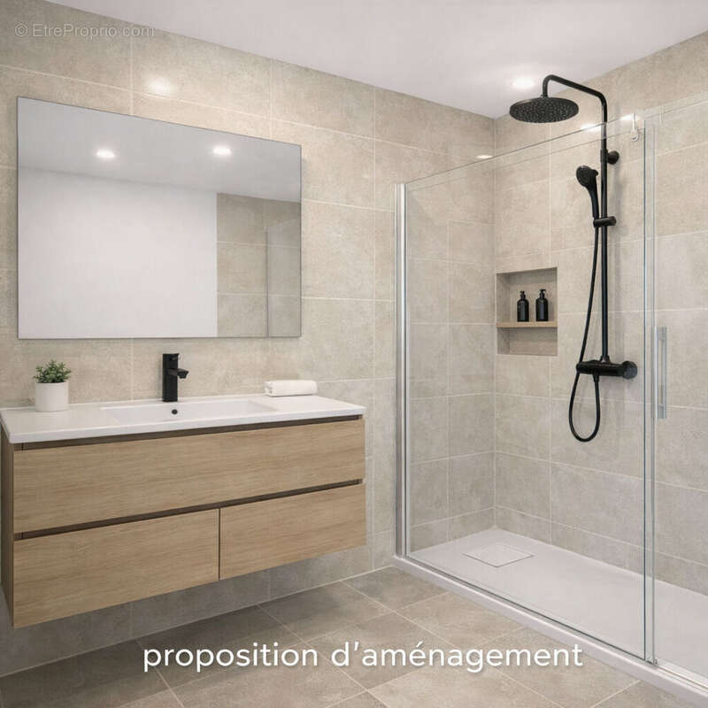 Appartement à CHARENTON-LE-PONT