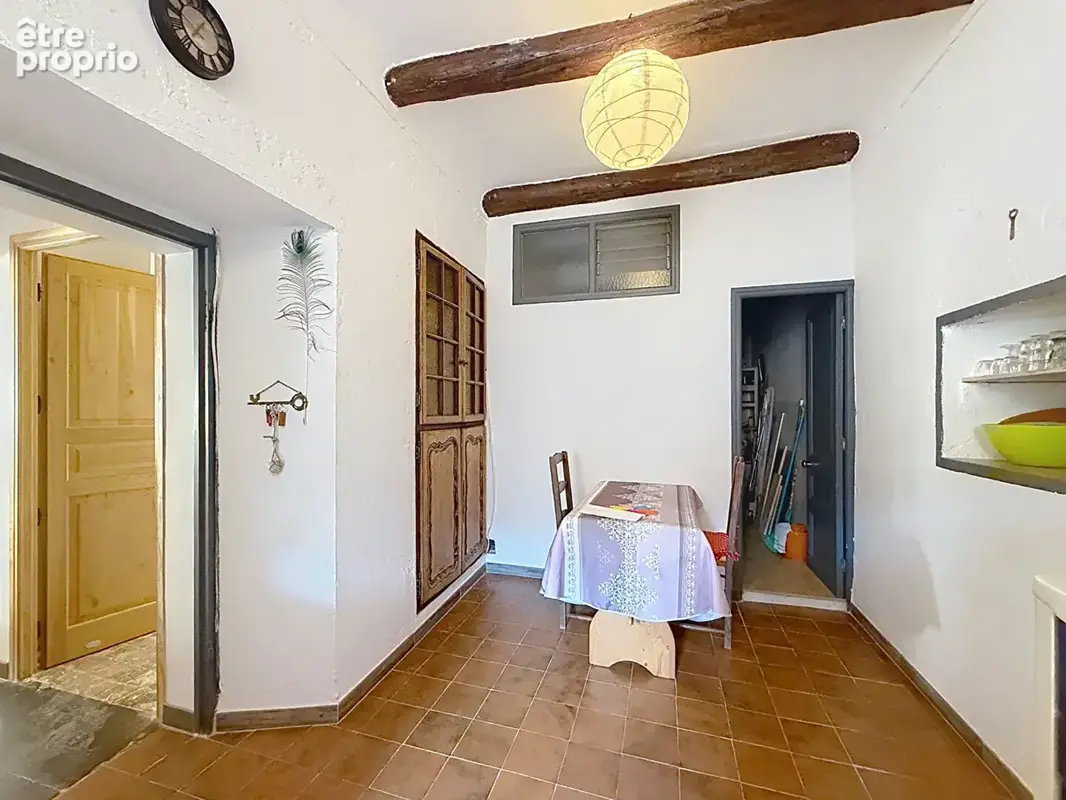 CLANS - A VENDRE - Ensemble immobilier à fort potentiel - photo 8