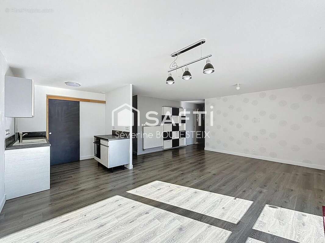 Photo 3 - Maison à SAINT-YRIEIX-SUR-CHARENTE