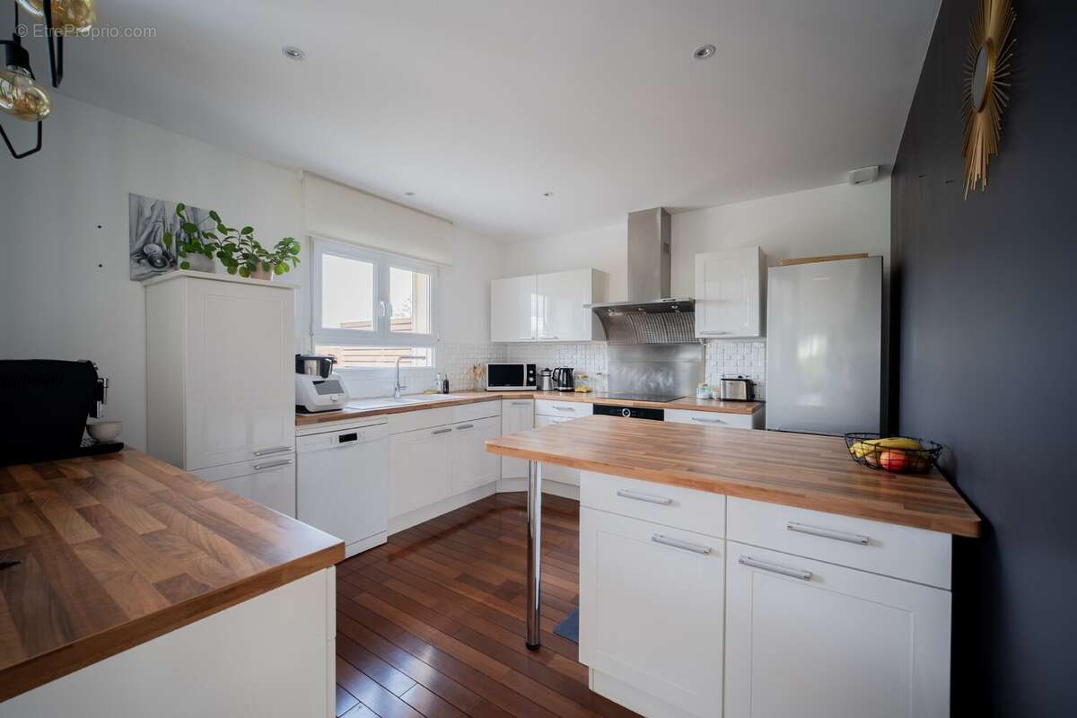 Maison 148 m² à Velaine-En-Haye  - photo 3