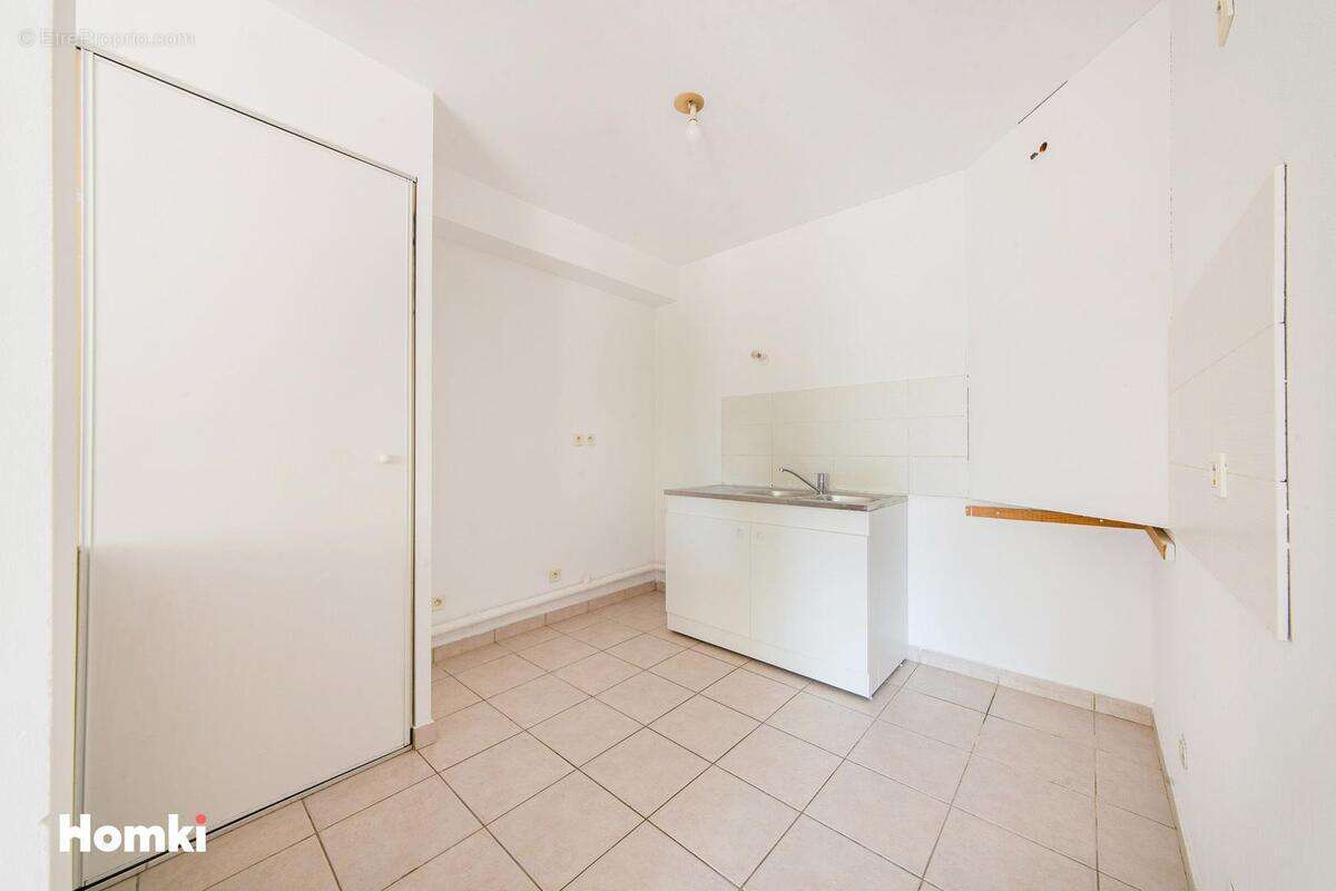 Appartement à SALON-DE-PROVENCE