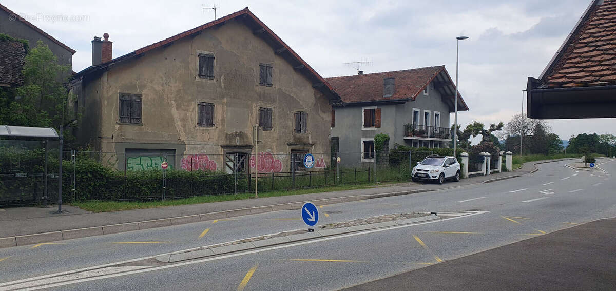Maison à BRENTHONNE