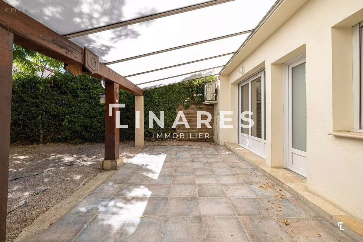 Appartement à MARSEILLE-11E