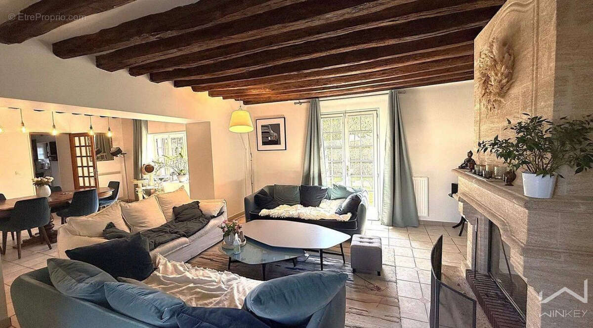 Maison à PLAISIR