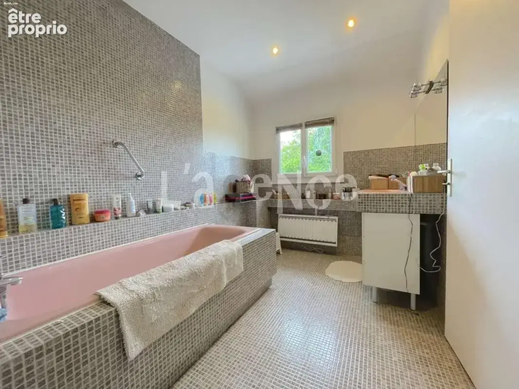 Maison 7 pièces avec sous sol total - photo 9