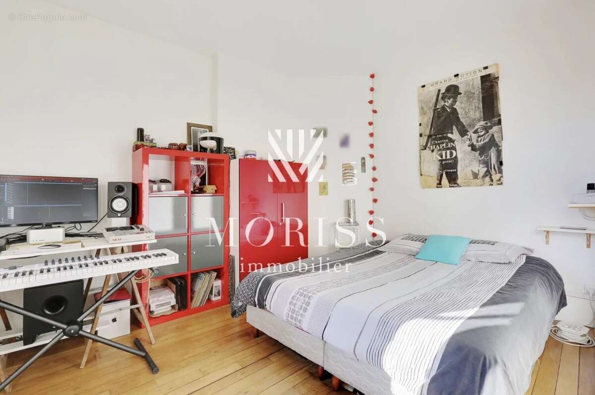 Appartement à PARIS-17E