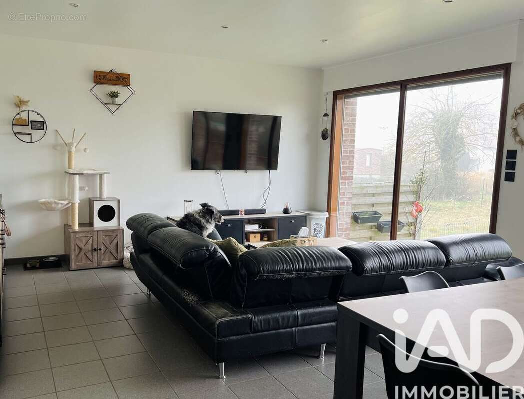 Photo 2 - Maison à SAINT-VENANT