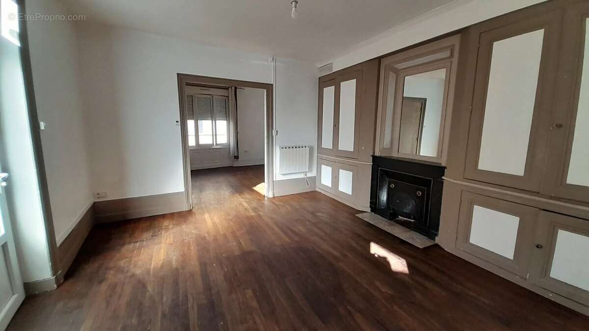 Appartement à MONTMERLE-SUR-SAONE