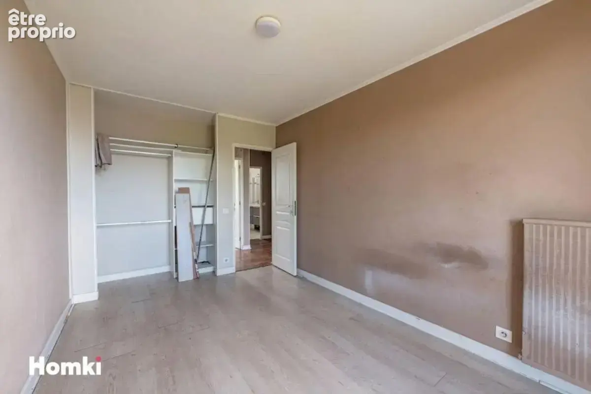 Appartement T5 de 100 m² à Oullins-Pierre-Bénite 69310, Rue du Centenaire - photo 16