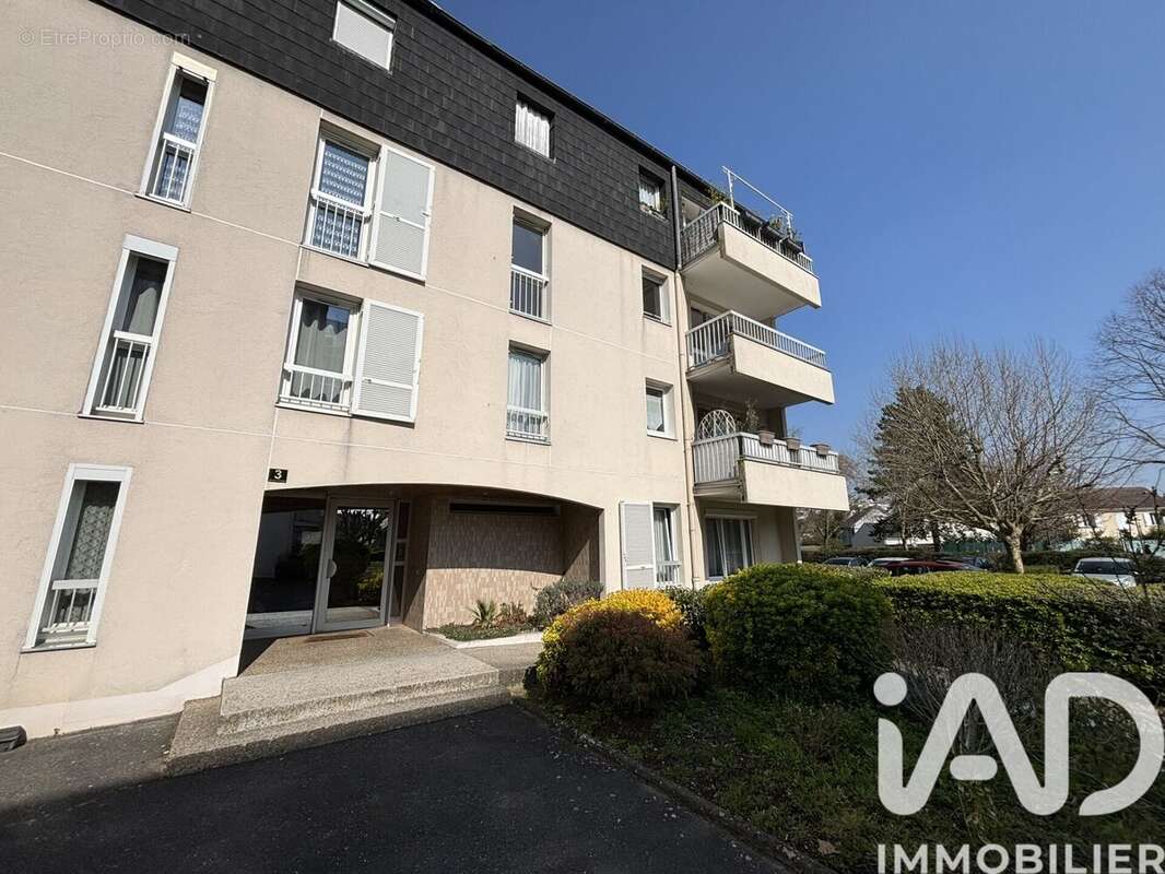 Photo 2 - Appartement à ERAGNY