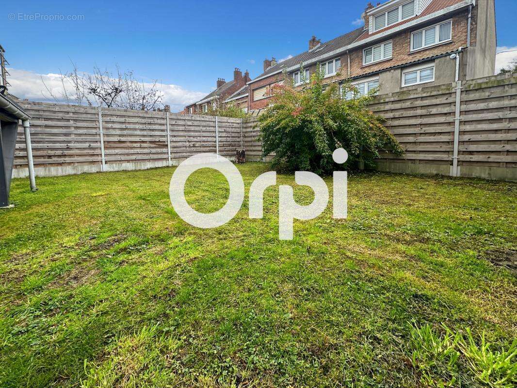 Maison à COUDEKERQUE-BRANCHE