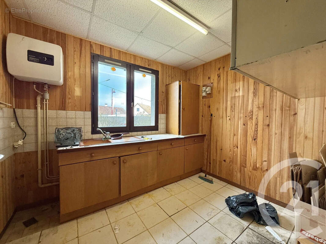 Maison à MONTBEUGNY