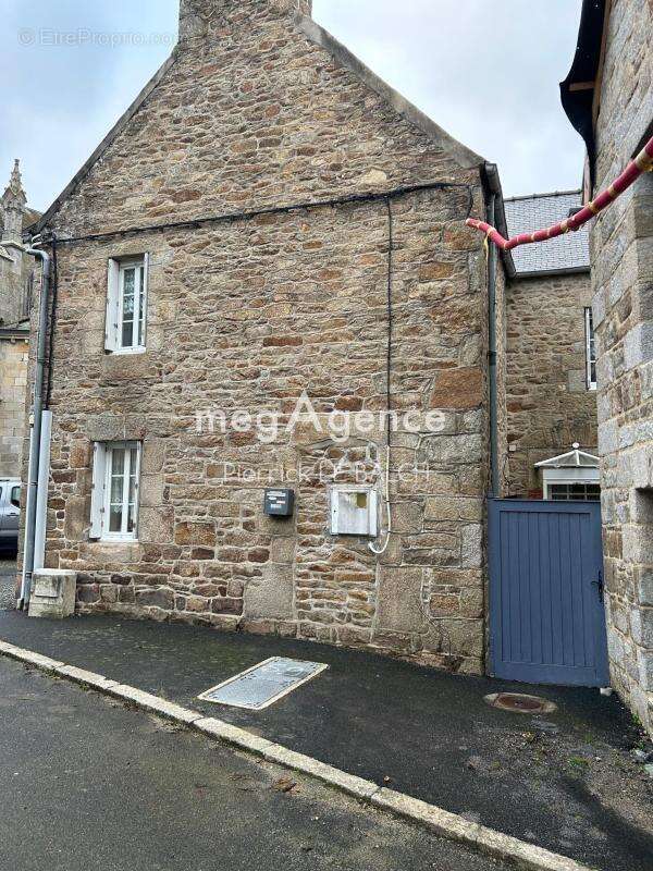 Maison à LE VIEUX-MARCHE