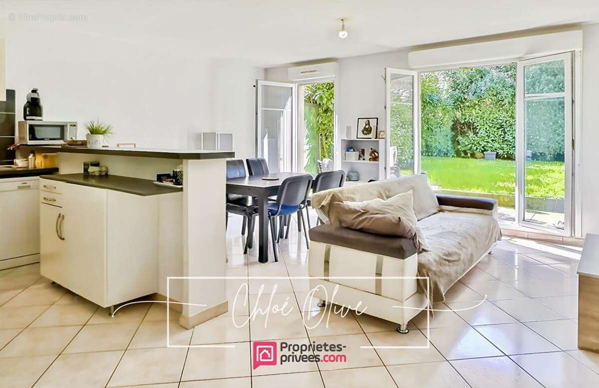 Appartement à OZOIR-LA-FERRIERE