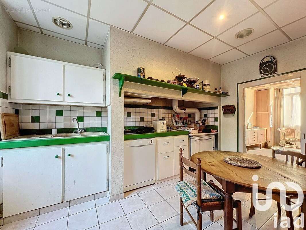 Maison 97 m² à Le Lonzac  - photo 6
