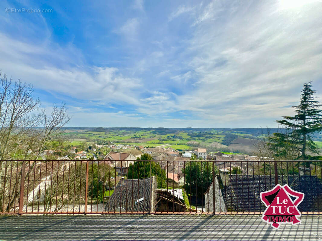 Maison à PENNE-D'AGENAIS