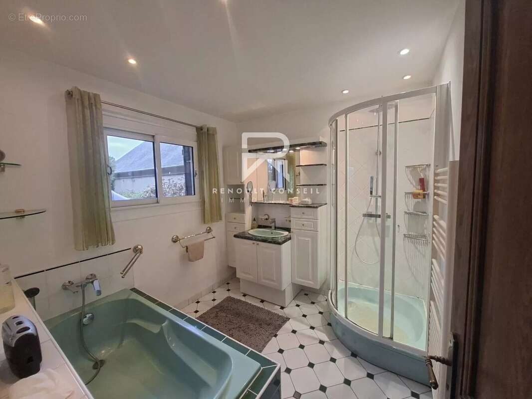 Maison à BEAUMONT-LE-ROGER