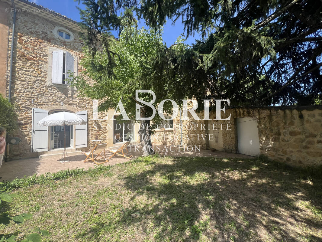 Maison à PIOLENC