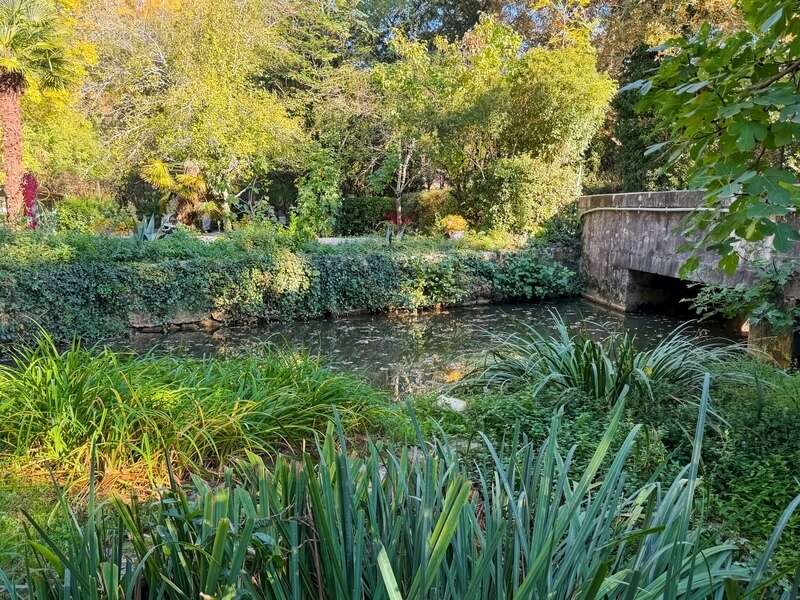 Maison à VIC-FEZENSAC