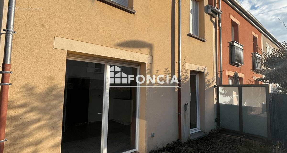Appartement à MONTEREAU-FAULT-YONNE