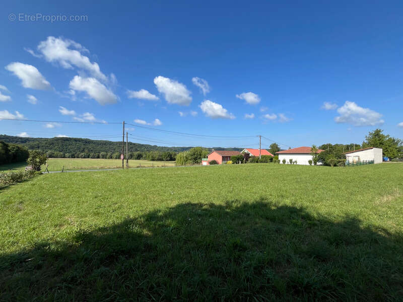 Terrain à SILMONT