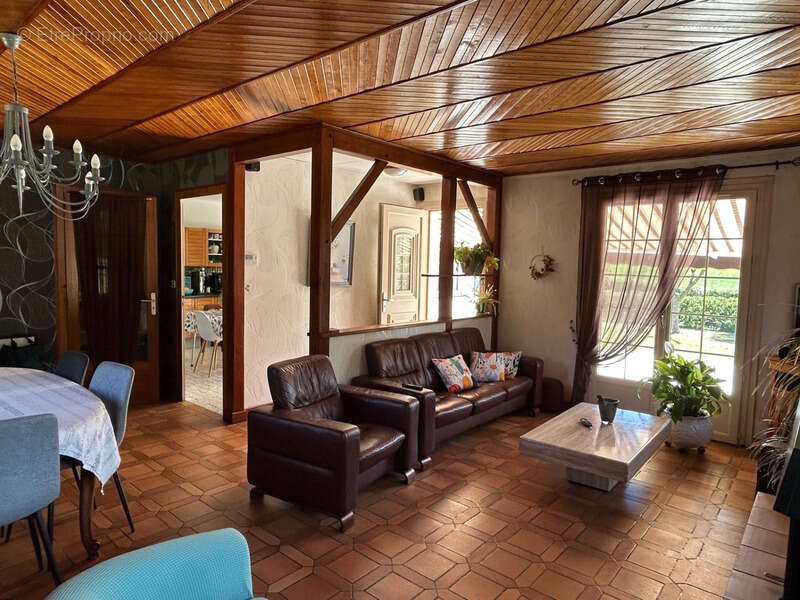 Maison à SAIVRES