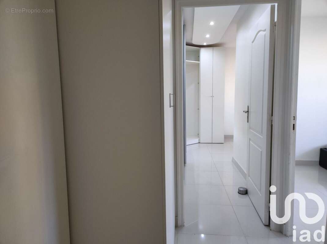 Photo 7 - Appartement à SARCELLES