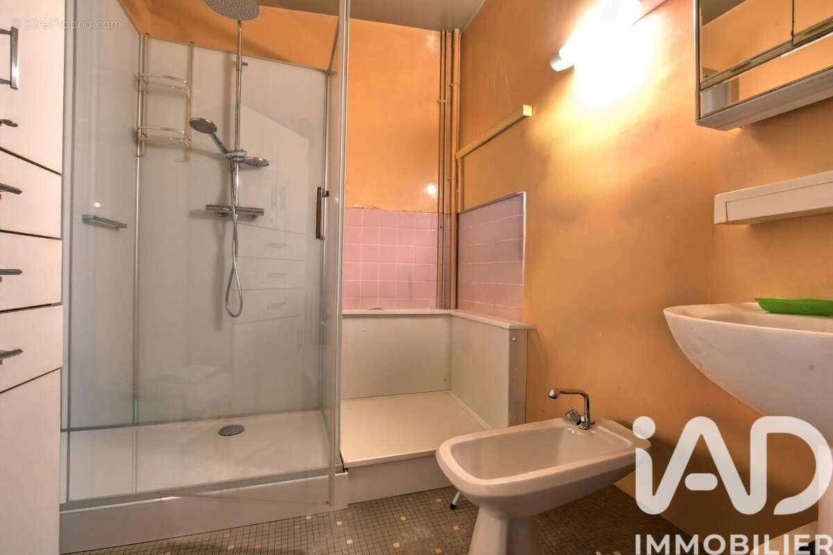 Photo 6 - Maison à BUSSIERE-POITEVINE